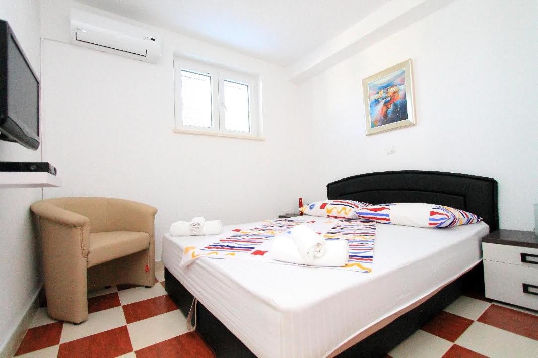 Genesis Apartment Trogir Bagian luar foto